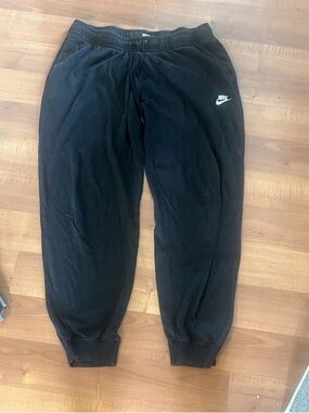 Nike Size Large Jogging Pants